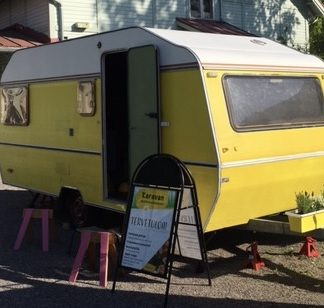 Nukketeatteri Ofelia: Piiloutujat